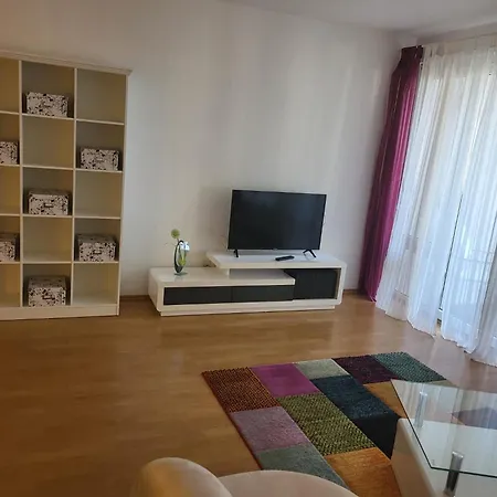 Apartament Kris *